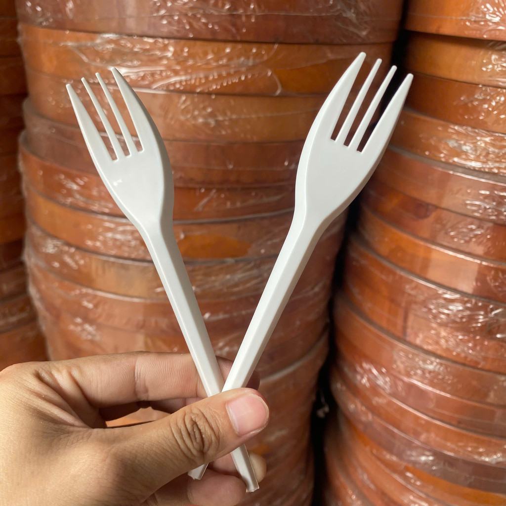 Nĩa nhựa dùng 1 lần - Bịch 100 cái