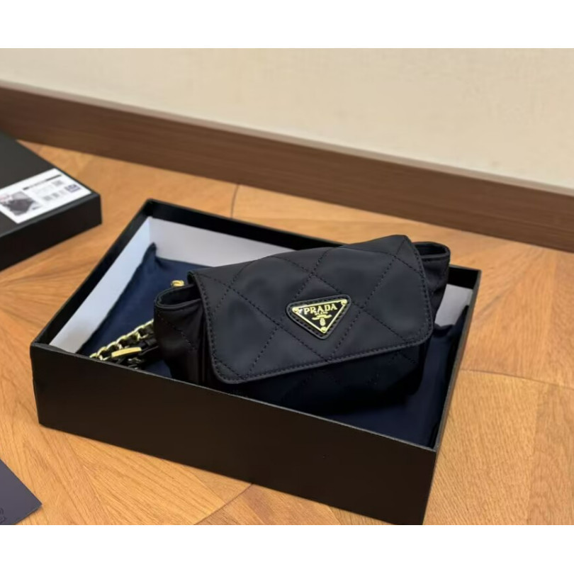 [Hộp quà] Túi thắt lưng mini prada thời trang Túi Nylon thể thao thông thường chất lượng cao Unisex