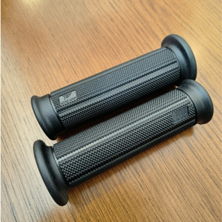 Bao Tay TBT Mẫu V1 Gắn Mọi Loại Xe Siêu Êm Siêu Mịn Bám Tay