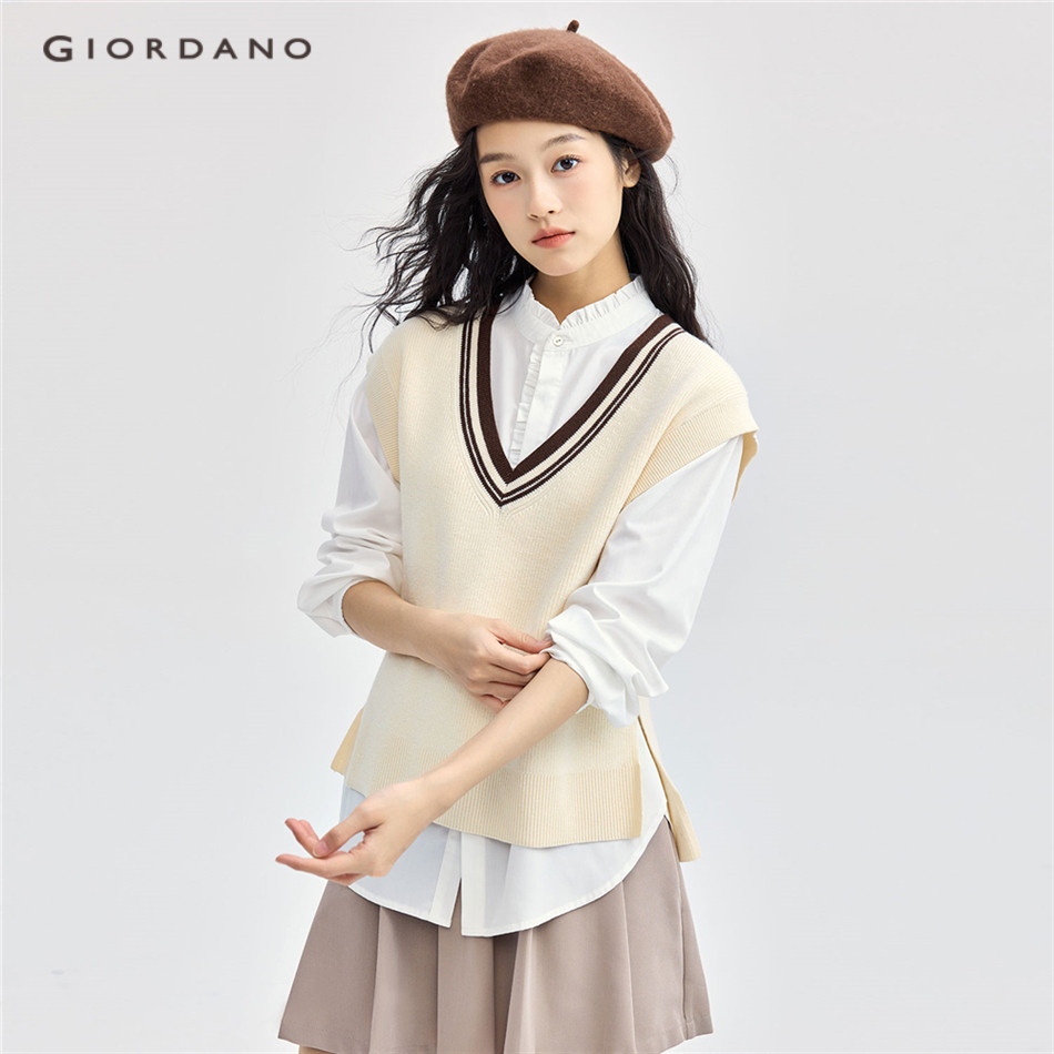 GIORDANO WOMEN Contrasting v-neck sleeveless sweater 13354683
