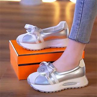 Bán Chạy Tăng Chiều Cao 5CM2024 Mùa Hè Phong Cách Mới Thoáng Khí Đế Mềm Phong Cách Retro Cao Cấp Phù Hợp Với Giày Nữ Thường Ngày