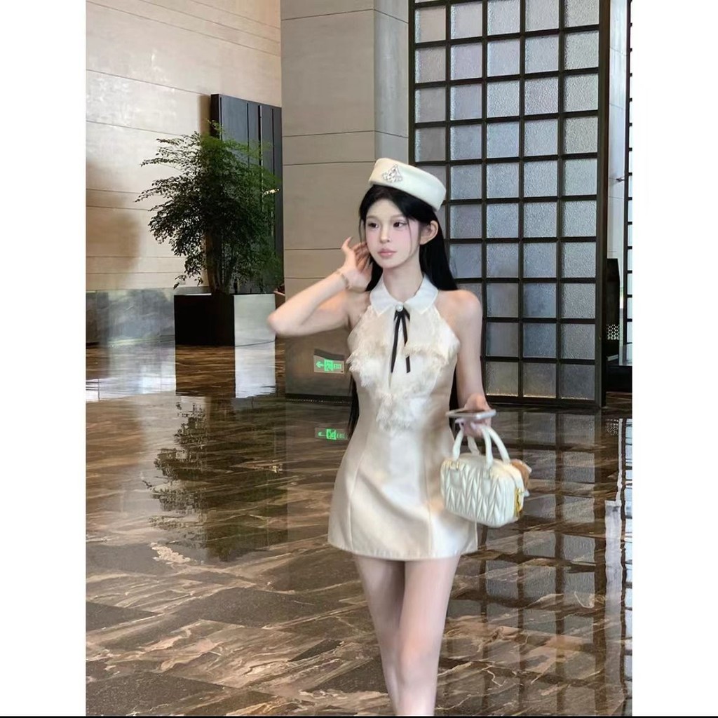 Bộ Đồ Khí Chất Nhẹ Nhàng Sang Trọng Váy Liền Cổ Cao Cấp Váy Ngắn Ôm Hông Thon Gọn Chít Eo Mẫu Mới Mùa Hè Cho Nữ