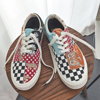 Phong Cách Mới Giày Vải Nữ Hạt Điều Hoa Checkerboard Low-Top Cặp Đôi Nam Nữ Giày Phiên Bản Hàn Quốc Retro Nữ Giày Thể Thao Bán Buôn