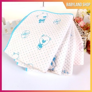 Tấm lót chống thấm đệm cho bé 4 lớp mềm mại 50cm x 70cm