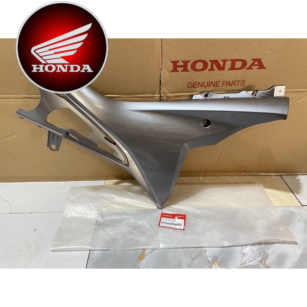 Tấm ốp yếm trong bên phải Airblade 2011, AB béo màu xám  *NHA62M* (64410KVGV40ZE)