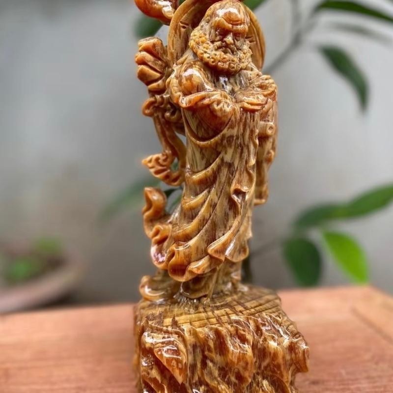 Đạt Ma Sư Tổ Gỗ Huyết Long Cao 20-30cm Cực Nhiều Dầu Thấu Quang Đẹp Lung Linh