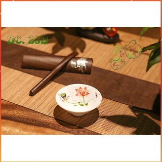 Chén sứ cảnh đức - dáng nón - hoa sen chuồn chuồn