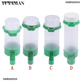 Bình nhựa đựng nước / thức ăn dùng cho chim cảnh