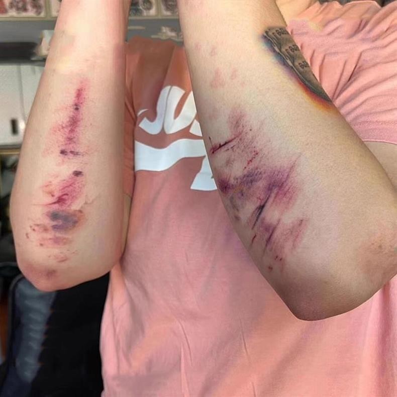 4 cái/bộ hình xăm dán tạm thời Halloween với thiết kế bruises và vết thương máu thật
