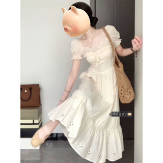 Váy Liền Tay Phồng Cổ Vuông Khí Chất Cao Cấp Váy Dài Công Chúa Thon Gọn Chiết Eo Rỗng Thiết Kế Mùa Hè Cho Nữ