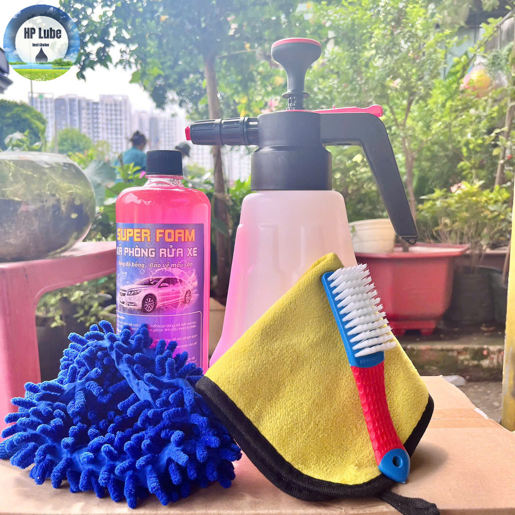 Combo Bình Bọt Tuyết Và Xà Bông Rửa Xe Super Foam 1L Rửa Xe Tặng Khăn, Bao Tay, Bàn Chải Đ Năng