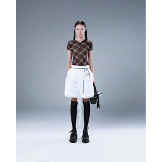 SODOPE CLUB - Áo thun caro tay ngắn và quần lửng ống rộng linen jeans trắng