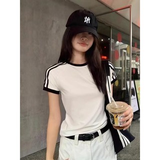 Áo thun ngắn tay cổ tròn sọc mùa hè dành cho nữ Thể thao thông thường Tính khí đa năng Áo ngắn