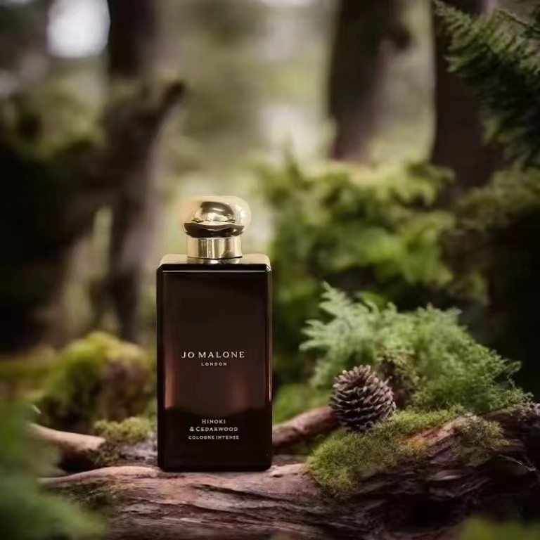 「 ❈ ❈ ❈ ❈ 」 Nước hoa dài thơm Chai đen nho nho Cây nho Mun Bergamot Đen Hổ phách Nhung Hoa hồng mùa 