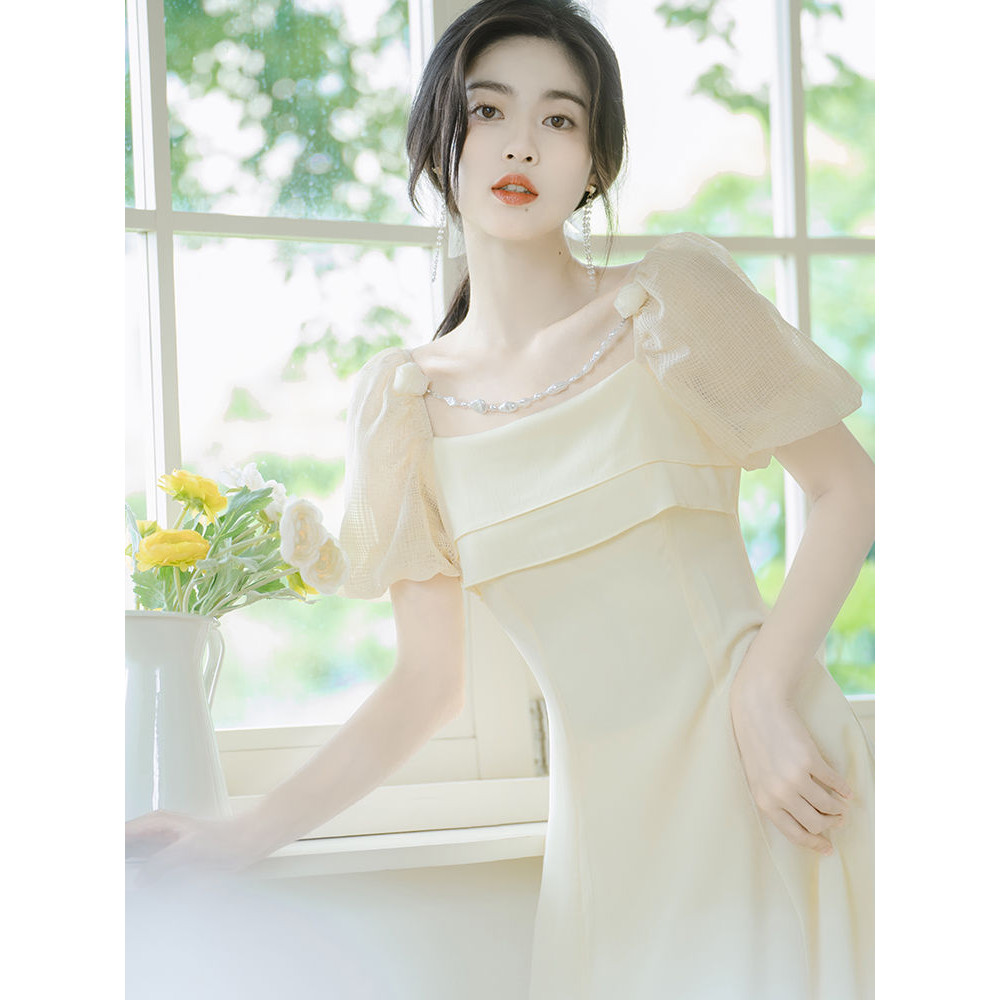 Váy Liền Kikyo Cổ Vuông Phong Cách Dịu Dàng Cổ Điển Kiểu Pháp Nhỏ Sang Trọng