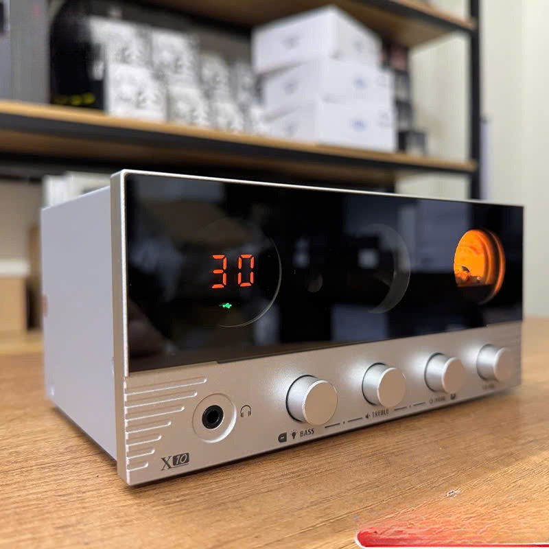 Amply SUCA AUDIO X10 ( Phiên bản kỷ niệm 10 năm của hãng Suca ) – Bộ tiền khuếch đại/ Pre đèn - Nhât