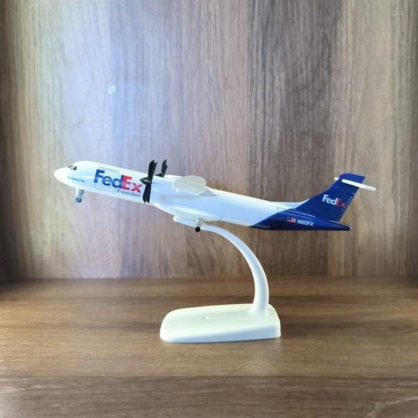 Mô hình máy bay FeDex ATR72 20cm
