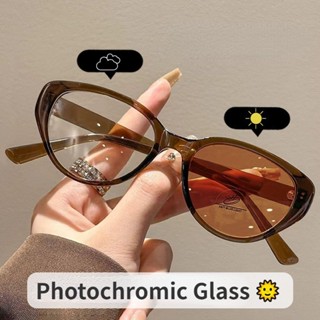 Kính cận tự động thay đổi màu sắc 0 đến -400 Bộ lọc kính râm Bộ lọc ánh sáng xanh Bộ lọc vuông Kiểu cũ phù hợp với nam và nữ 309