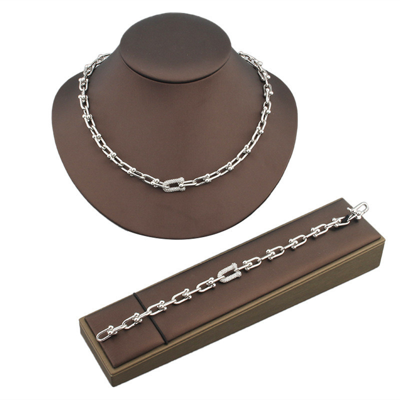 Châu Âu Mỹ ins Phong Cách Mới Đính Kim Cương Hình Chữ U 8 Inch Vòng Tay Vòng Cổ Cuba Dây Xích Cặp Đôi