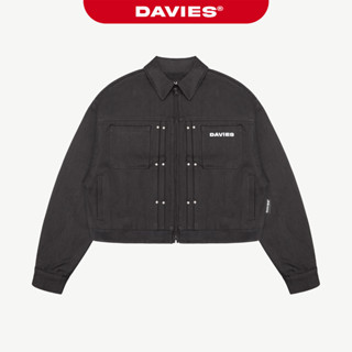 Áo khoác croptop nam nữ chất kaki DAVIES hoạ tiết hình thêu da đính nút kim loại cổ bẻ màu đen Skirmish Jacket | D-AK21