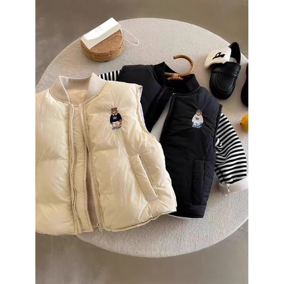 Áo phao phong cách Hàn Quốc Áo gile phao thêu gấu, chất phao béo dày ấm cho bé trai bé gái từ 11kg đ