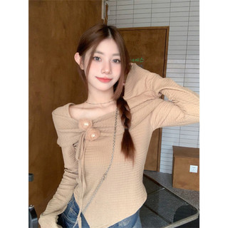 Lalisas Áo thun nữ  phiên bản Hàn Quốc tay chuông ngọt ngào lệch vai áo len dệt kim dài tay thiết kế ý nghĩa và áo đa năng