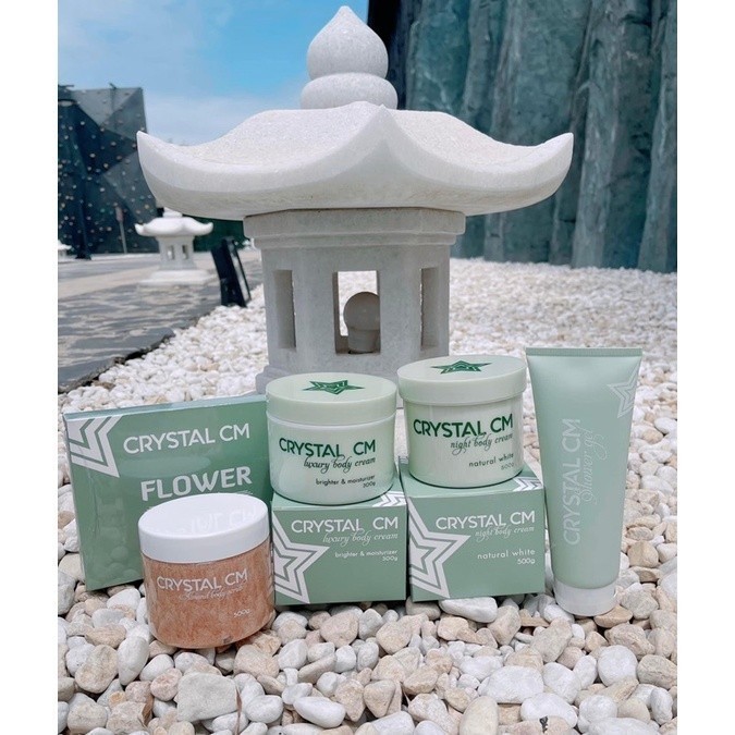 Sữa tắm trắng da Crystal CM CHU HẰNG - MÈO BEAUTY