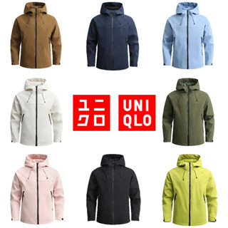  Áo khoác chống gió và chống nước của Uniqlo phù hợp với cả nam và nữ,ideal cho đi bộ đường dài cắm trại và hoạt động ngoài trời có sẵn kích thước lớn. 