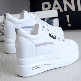 Giày nữ độn cao bên trong giày trắng nổi tiếng trên mạng mẫu mới 10cm2024 Giày trượt ván học sinh thường ngày đế xuồng đế dày cho nữ giày trắng