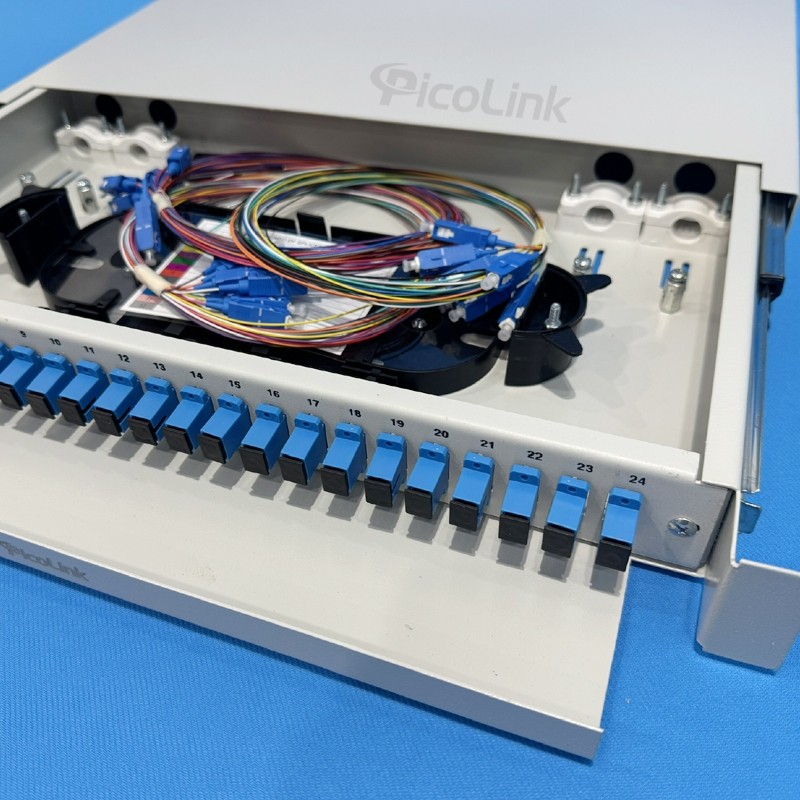 Hộp phối quang Picolink ODF 24FO khay trượt lắp rack