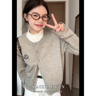 Xiaozhainv phiên bản Hàn Quốc của áo len dệt kim ngắn mùa thu đông mùa thu 2024 áo crop top