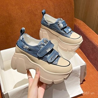 Giày Chunky sneaker độn cao bên trong giày thường ngày Bánh xốp đế dày đính đá ma thuật cổ điển vải bò mùa thu cho nữ J0RP