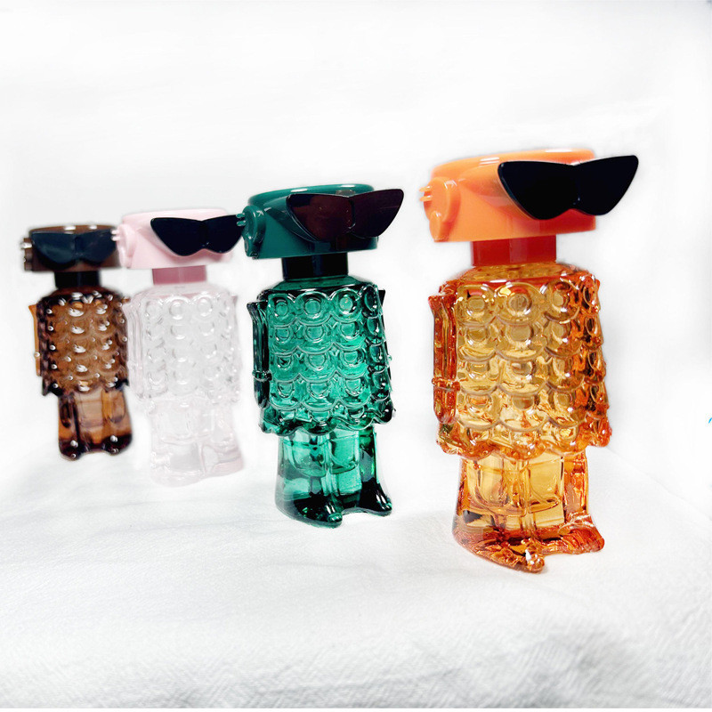 Vỏ rỗng, chai đựng nước hoa 50ml kiểu chai Fame độc đáo.