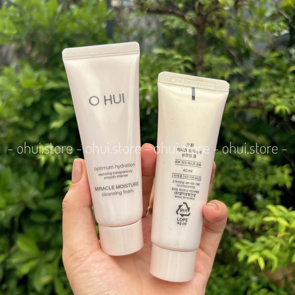 Sữa Rửa Mặt Dưỡng Ẩm OHUI Miracle Moisture Cleansing Foam 40ml - Làm Sạch Sâu, Làm Sáng Da, Phục Hồi Da, Không Kích Ứng