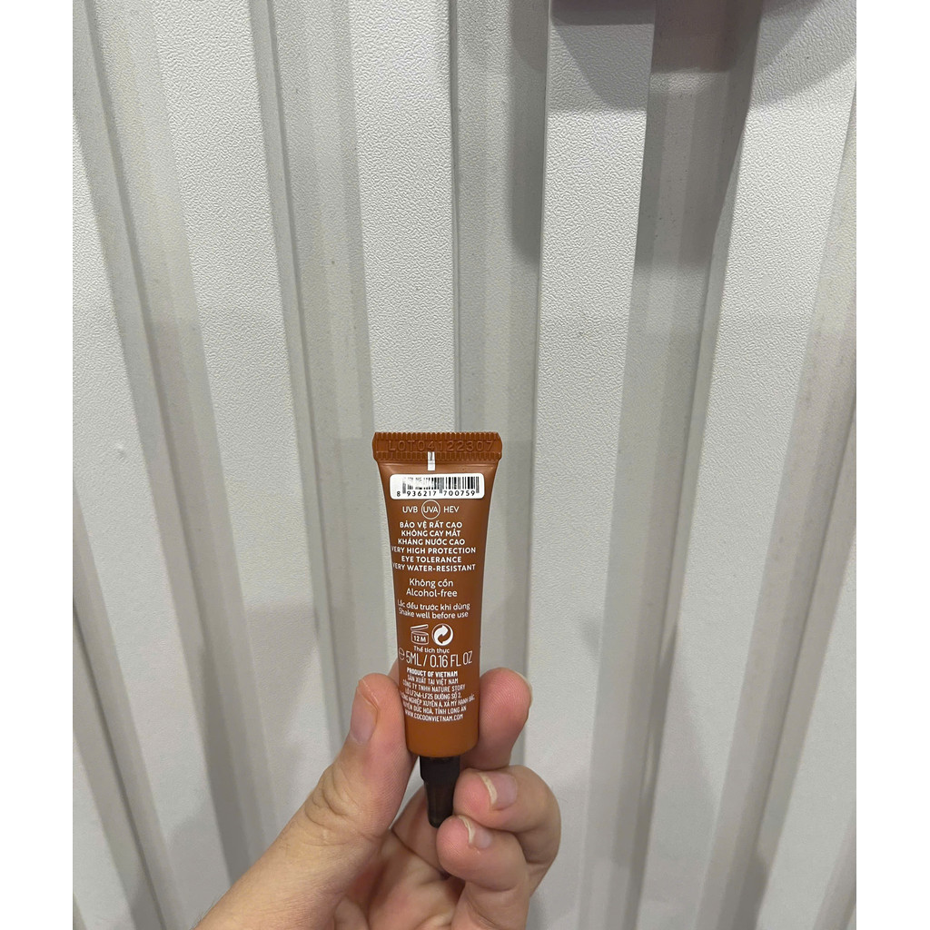 Sữa Chống Nắng Bí Đao Cocoon Winter Melon Sun Fliud Kiềm Dầu, Nâng Tone Tự Nhiên & Bảo Vệ Da SPF50+ PA++++ 5ml