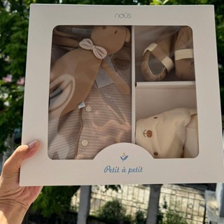 Nous - Set quà tặng bộ quần áo kèm phụ kiện đầy tháng, đầy cữ  vải mềm mãi cho bé trai, bé gái từ sơ sinh đến 3 tháng