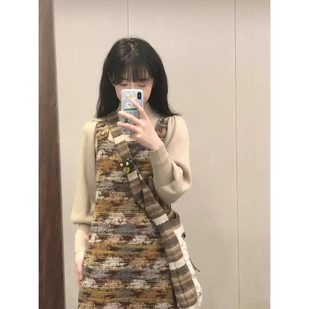 Váy Liền Dây Tua Rua Dệt Kim Màu Tương Phản Văn Nghệ Cổ Điển Kiểu Pháp Áo Len Nữ Mẫu Mới Mùa Thu Áo 