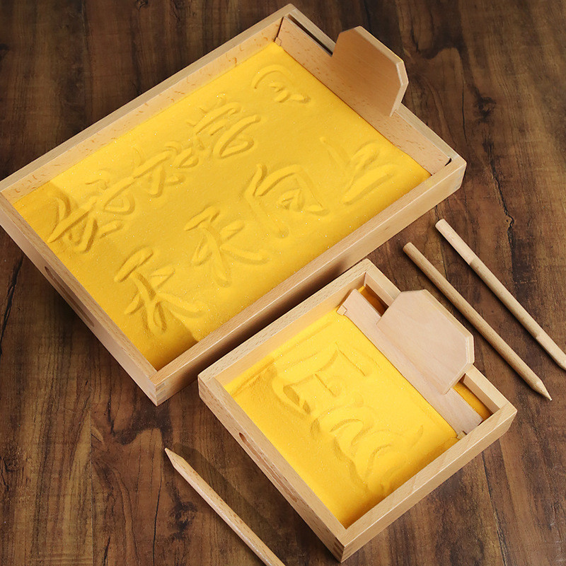 Đồ chơi cát giáo dục Bàn cát Montessori Máy trợ giảng Trẻ em Tranh cát Hộp cạo cát Trẻ em Học viết T