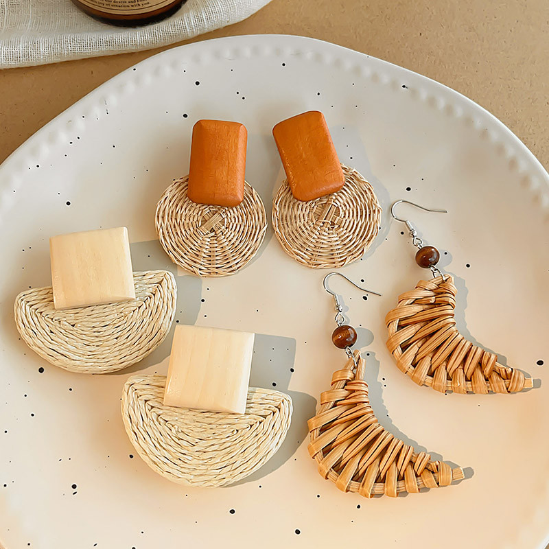 Bông tai cổ điển rơm Bông tai nữ Bohemian