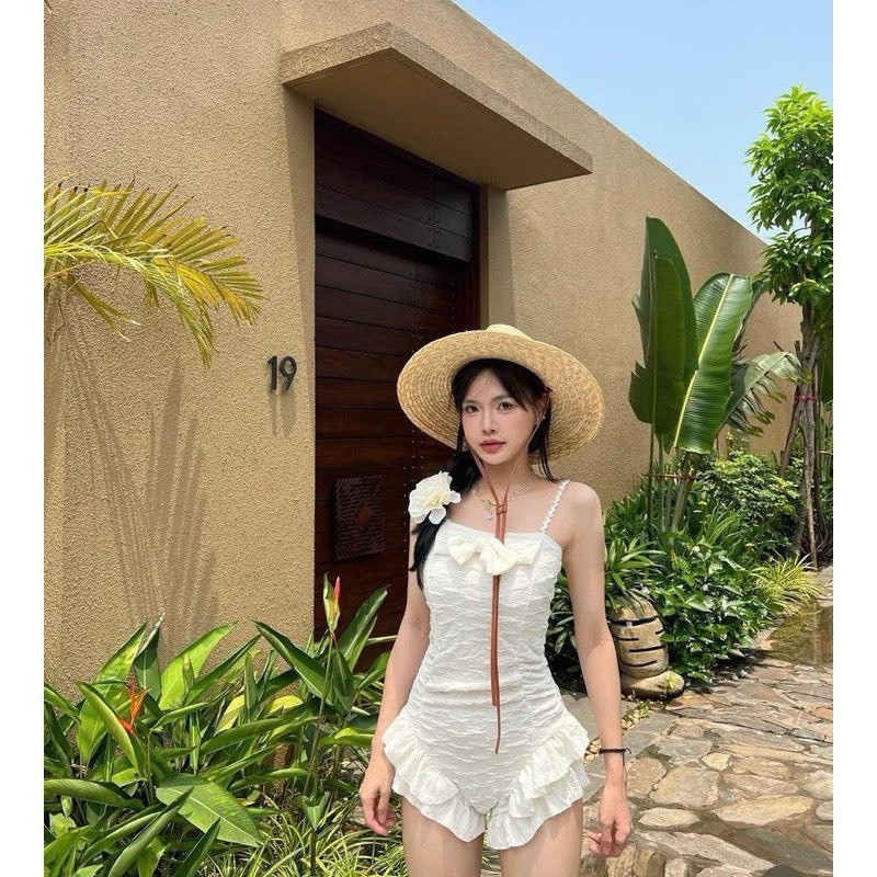 Set bộ đồ bơi bikini áo tắm thiết kế họa tiết gợn sóng phối 2 dây ngọc trai bèo nhún điệu đà HMH BKN48 | BigBuy360 - bigbuy360.vn