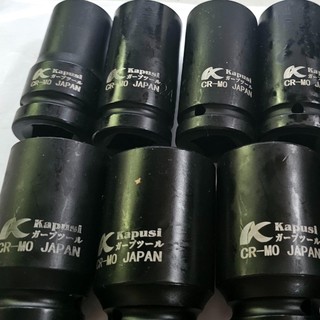 Khẩu 3/4 đen dài 80mm. KAPUSI. Cỡ từ 30-32-33-34-36-38mm. Chất liệu thép đen CR-Mo siêu bền.