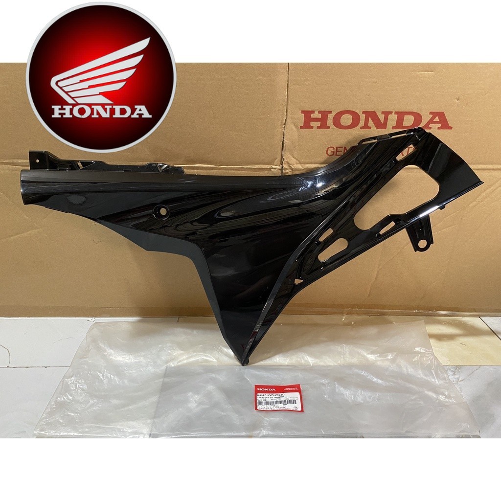 Tấm ốp yếm trong bên trái  Airblade 2011, AB béo màu đen bóng  *NHB25M* (64420KVGV40ZD)