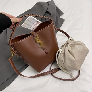 2025 Một Vai Messenger Túi Xô Di Động Nhẹ Sang Trọng Cao Cấp Đi Lại Thời Trang Túi Nữ Người Nổi Tiếng Túi Xách zy2581