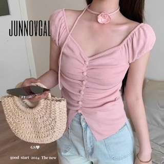 Áo thun nữ JUNNOVGAL Cổ chữ V Đan xếp li Cắt thấp màu trơn Phong cách mới tay ngắn