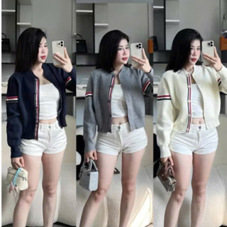   Có Sẵn  Áo Bomber Thome Dáng Croptop ❤ Áo Khoác Len Tăm Dày Dặn Nữ Tính Kiểu Dáng Hàn Quốc 