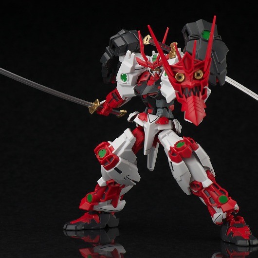 Mô hình lắp ráp Gundam Astray Red Frame HG Sengoku Astray
