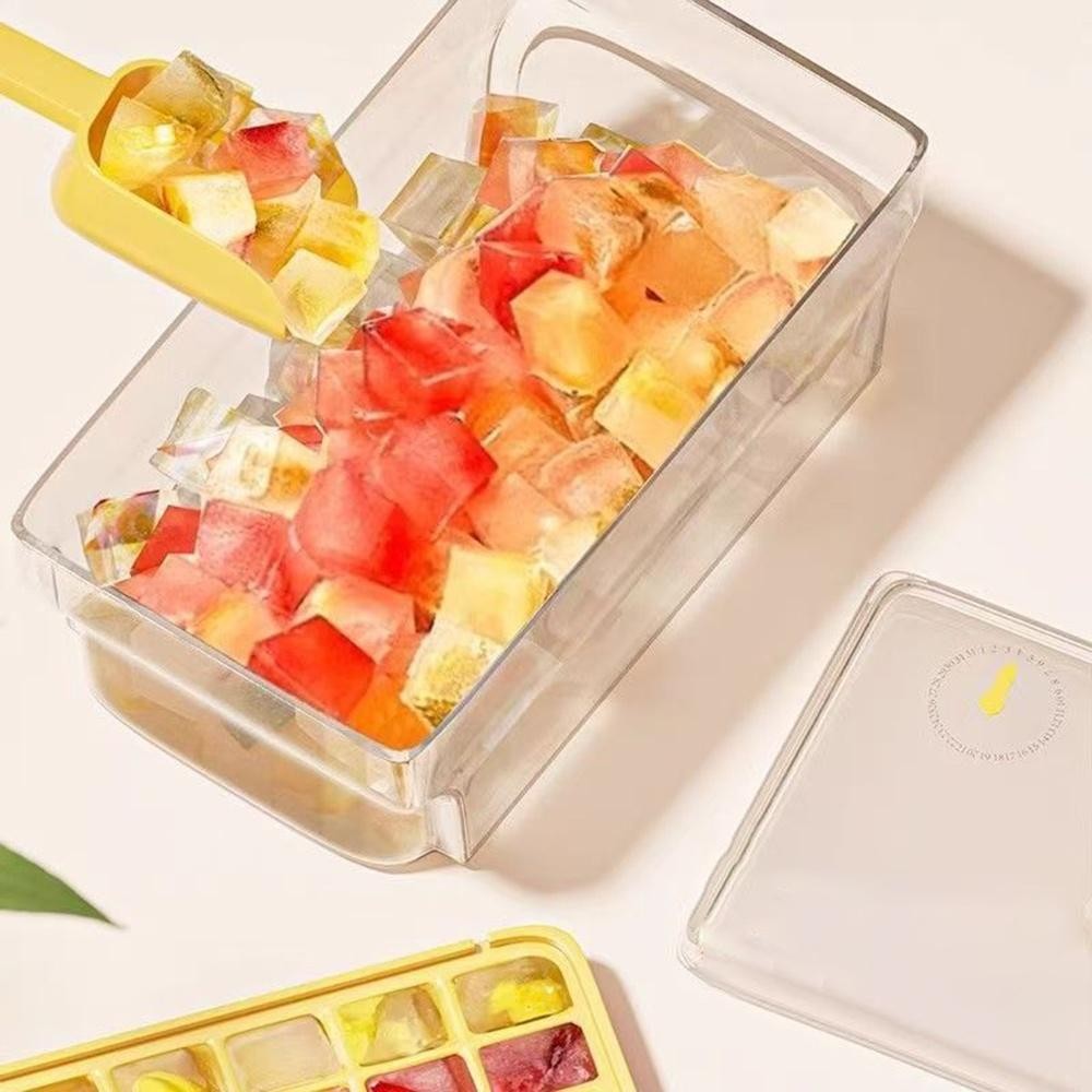 Press The Ice Cube with One-click Ice Removal Household Ice Box Storage Frozen Ice Cube Model