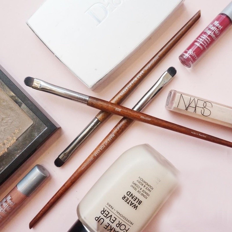 Cọ mắt Makeup Forever 208