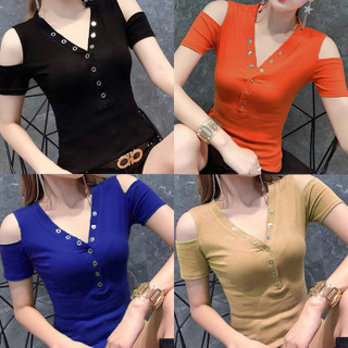  Áo Thun Nữ Hở Vai Thiết Kế Ôm Body Cài Nút Thời Trang Nhiều Màu Trẻ Trung Cổ Chữ V Fashion-Mã AT14 
