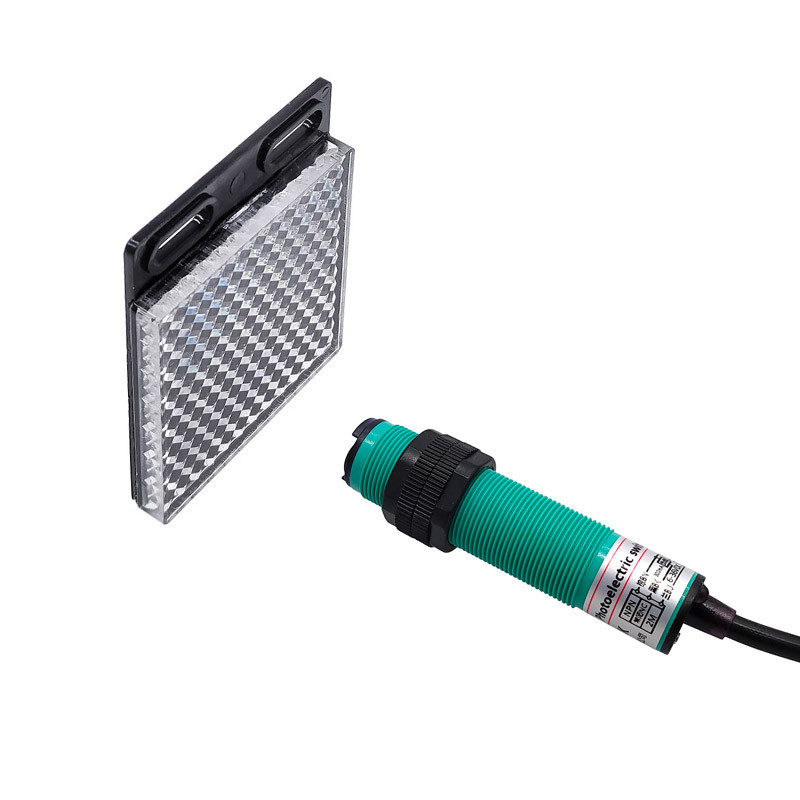 Cảm biến quang điện E3F-R2N1 Khoảng cách phát hiện tối đa 2m NPN PNP DC5-36V Công tắc hồng ngoại Phả